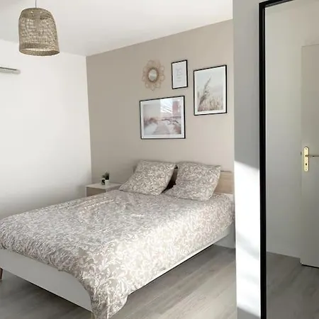 Grand F3 A 30mn De Paris - Terrasse + Parking Prive Apartment *